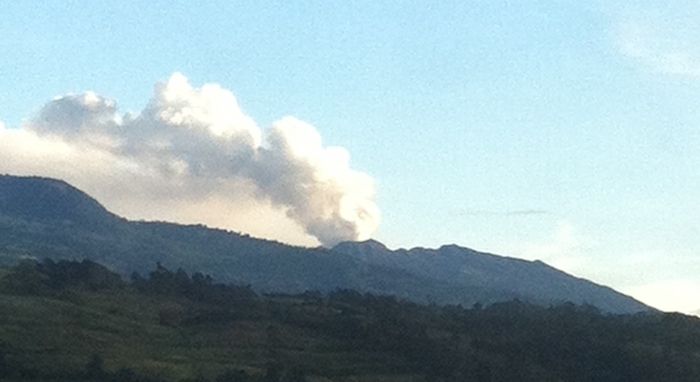 Vulkan Turrialba ist aktiv