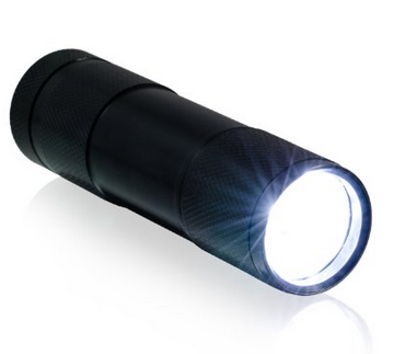 Spritzwassergeschützte Taschenlampe mit LED